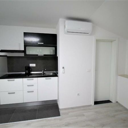 Arbel Apartments Пореч Екстер'єр фото