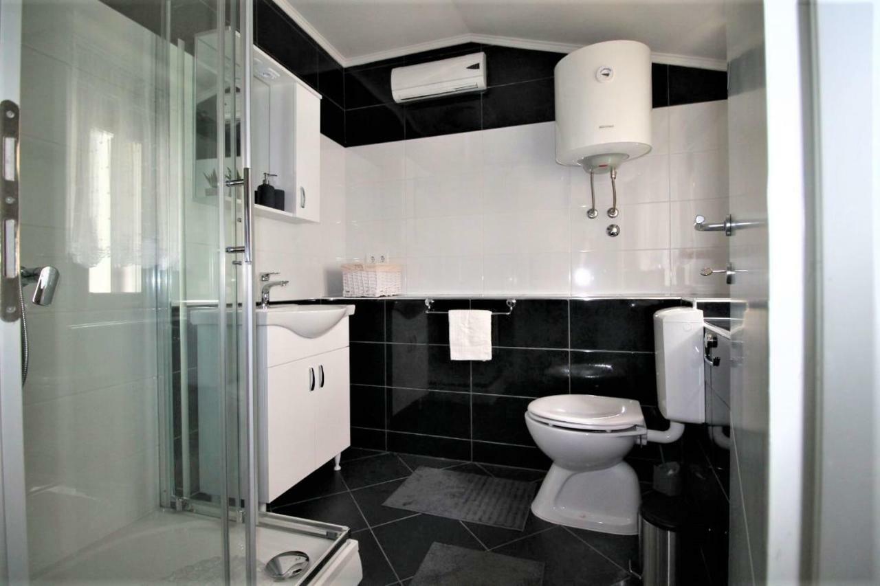 Arbel Apartments Пореч Екстер'єр фото
